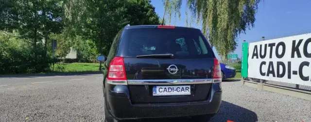 OPEL Zafira 