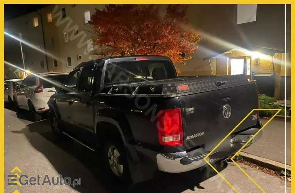 VOLKSWAGEN Amarok 