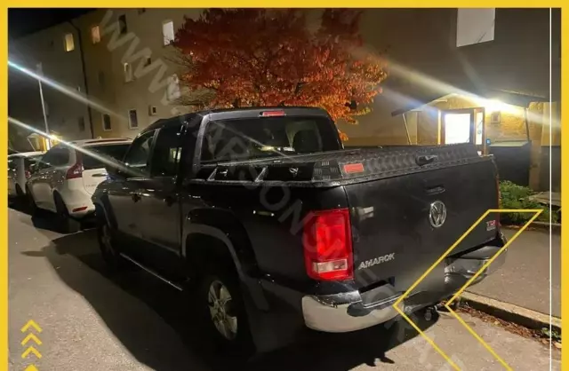 VOLKSWAGEN Amarok 