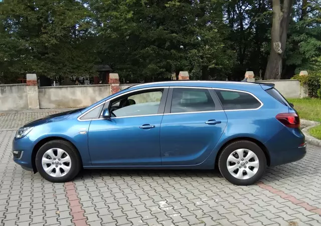 OPEL Astra 1.6 D (CDTI) Start/Stop Sports Tourer Business