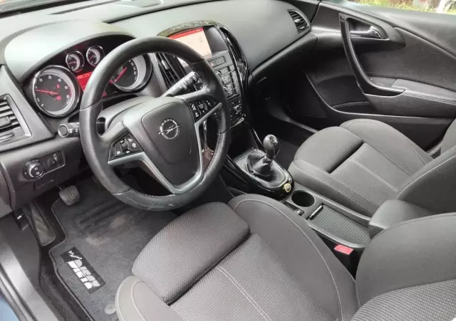 OPEL Astra 1.6 D (CDTI) Start/Stop Sports Tourer Business