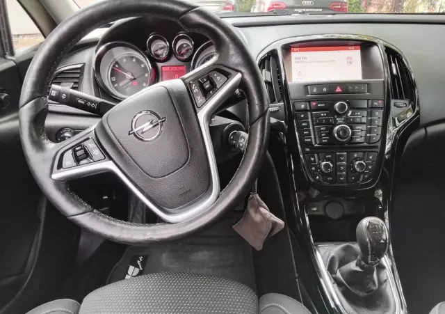 OPEL Astra 1.6 D (CDTI) Start/Stop Sports Tourer Business