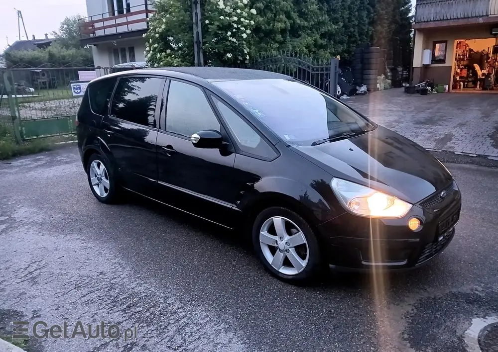 FORD S-Max 2.5 Titanium