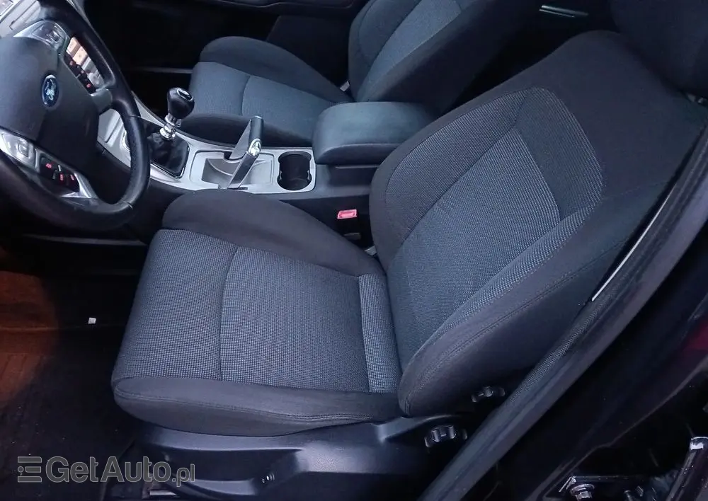 FORD S-Max 2.5 Titanium