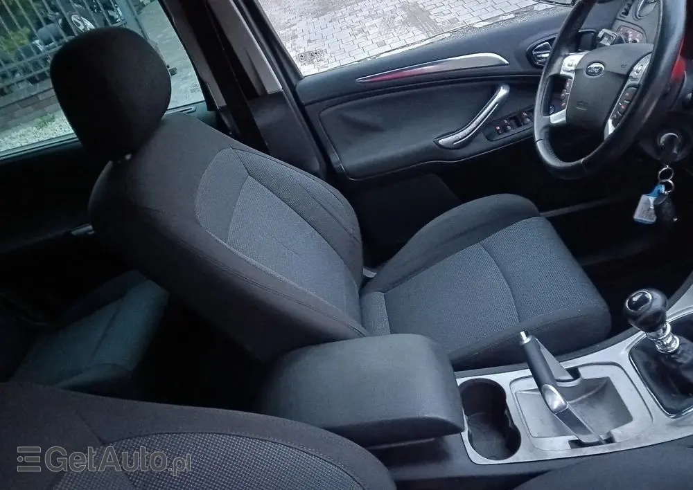 FORD S-Max 2.5 Titanium