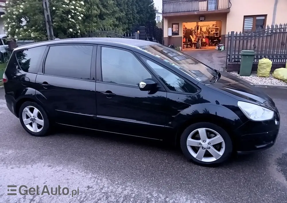 FORD S-Max 2.5 Titanium