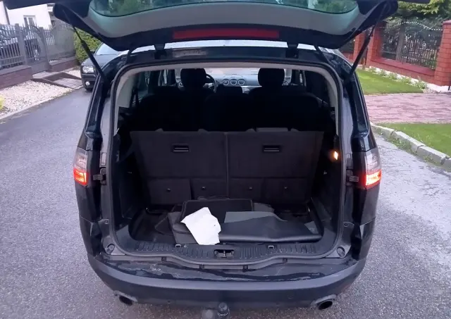 FORD S-Max 2.5 Titanium