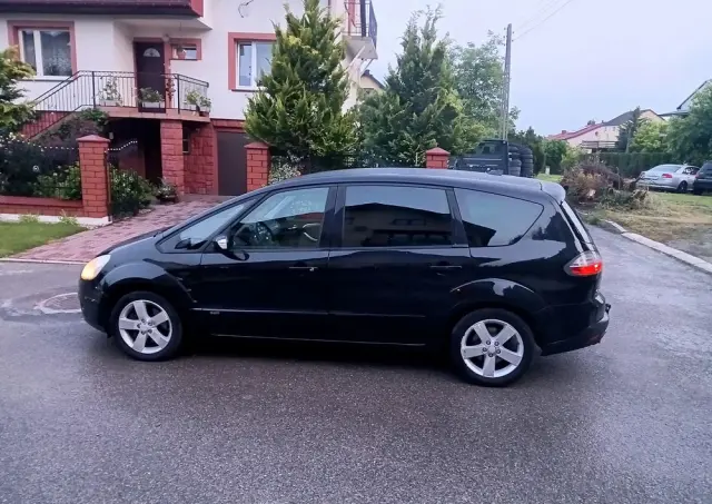 FORD S-Max 2.5 Titanium