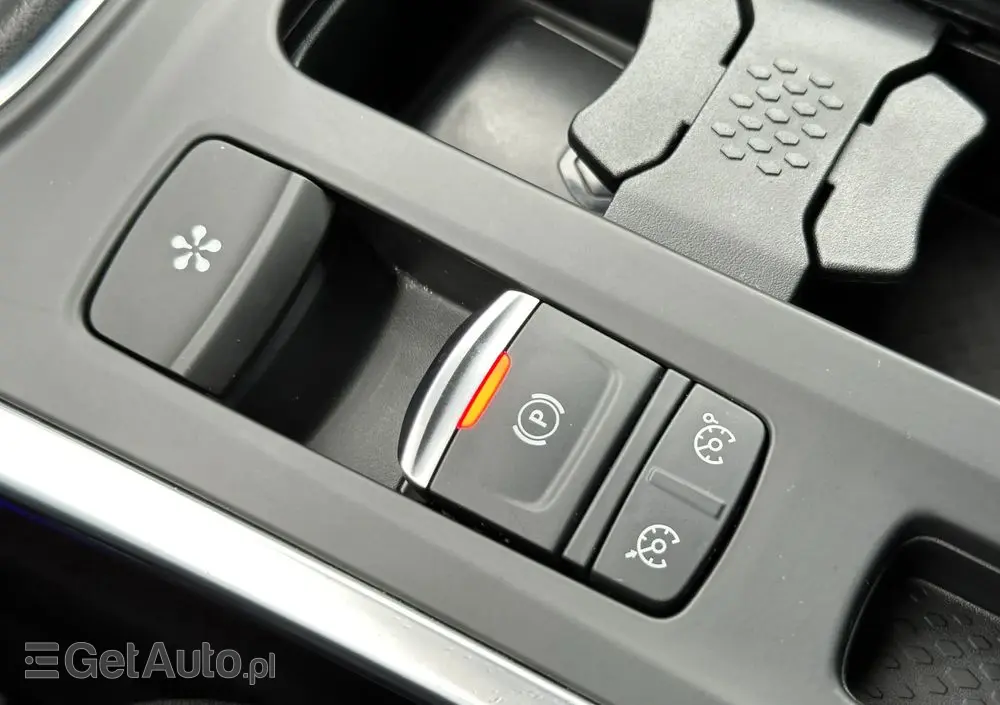 RENAULT Megane ENERGY TCe 130 GT LINE