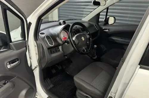 SUZUKI Splash 