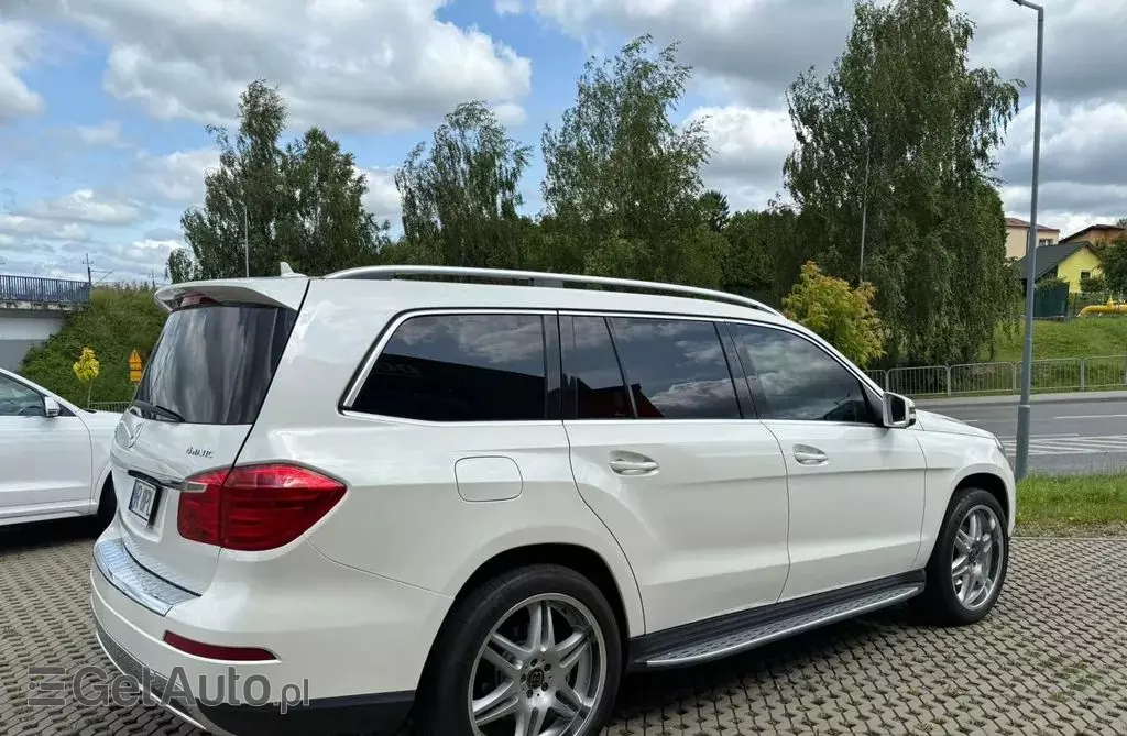 MERCEDES-BENZ GL 