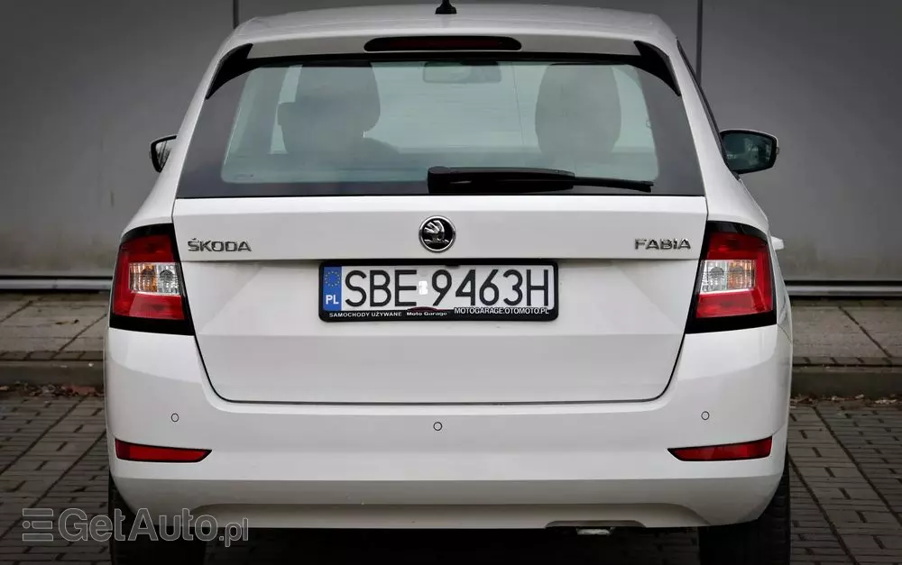 SKODA Fabia 