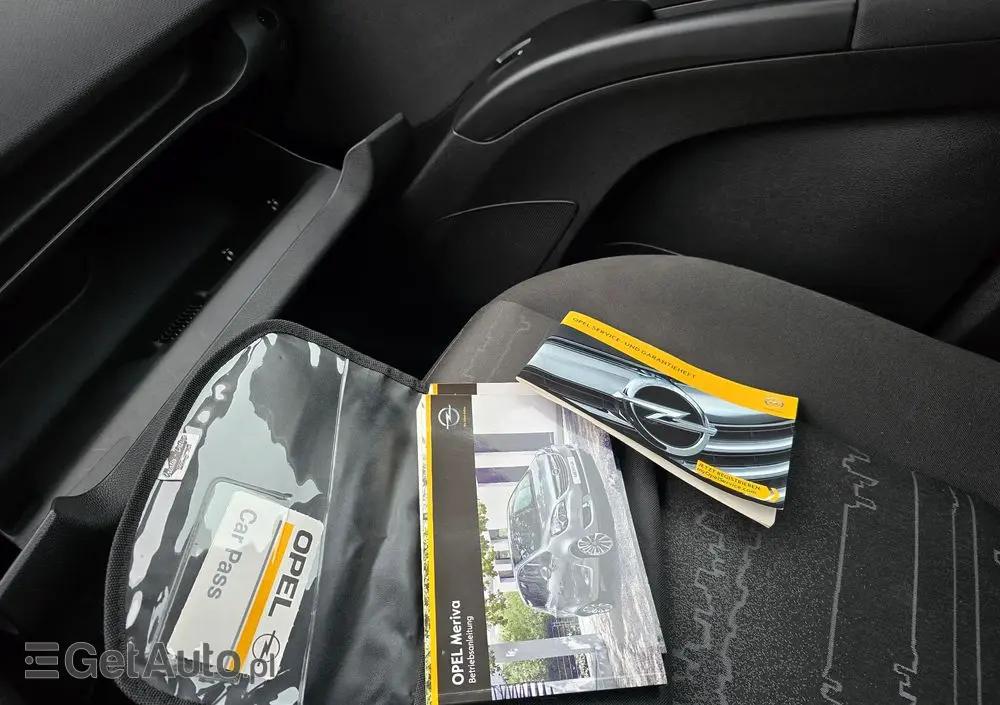 OPEL Meriva 