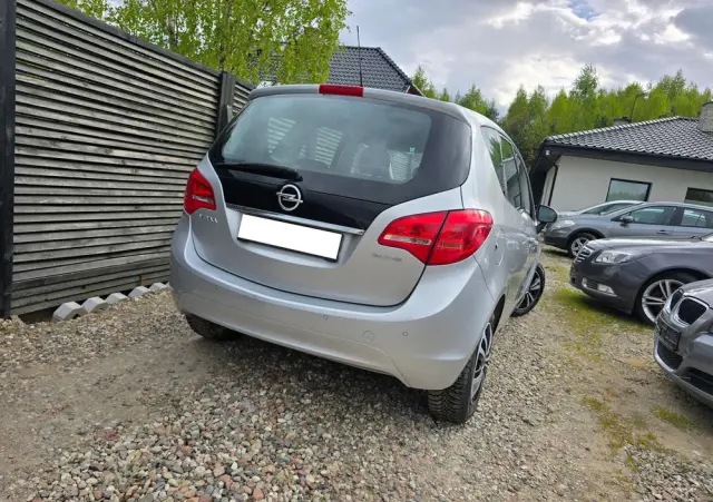 OPEL Meriva 