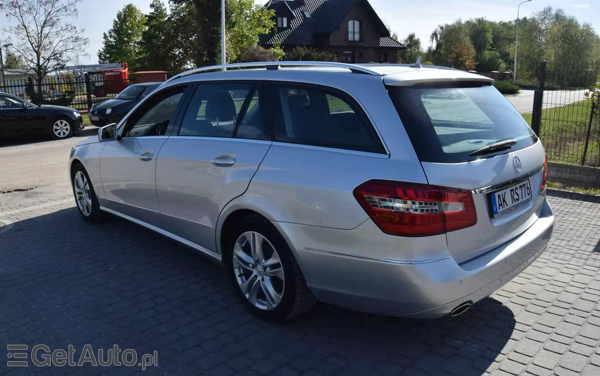 MERCEDES-BENZ Klasa E 200 T CGI BlueEFFICIENCY 7G-TRONIC Avantgarde