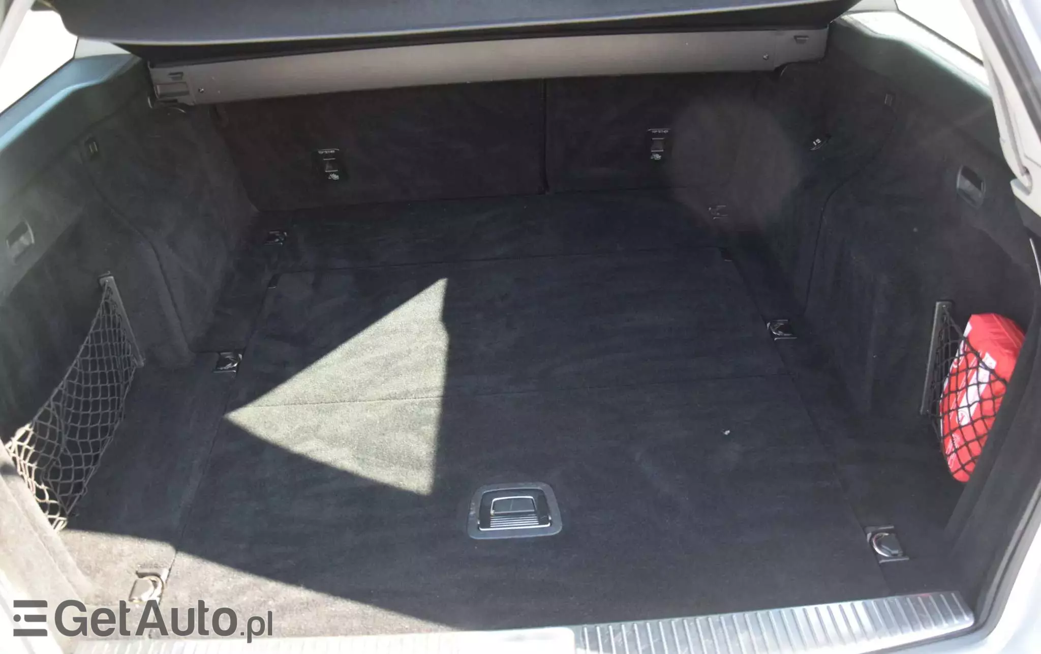 MERCEDES-BENZ Klasa E 200 T CGI BlueEFFICIENCY 7G-TRONIC Avantgarde