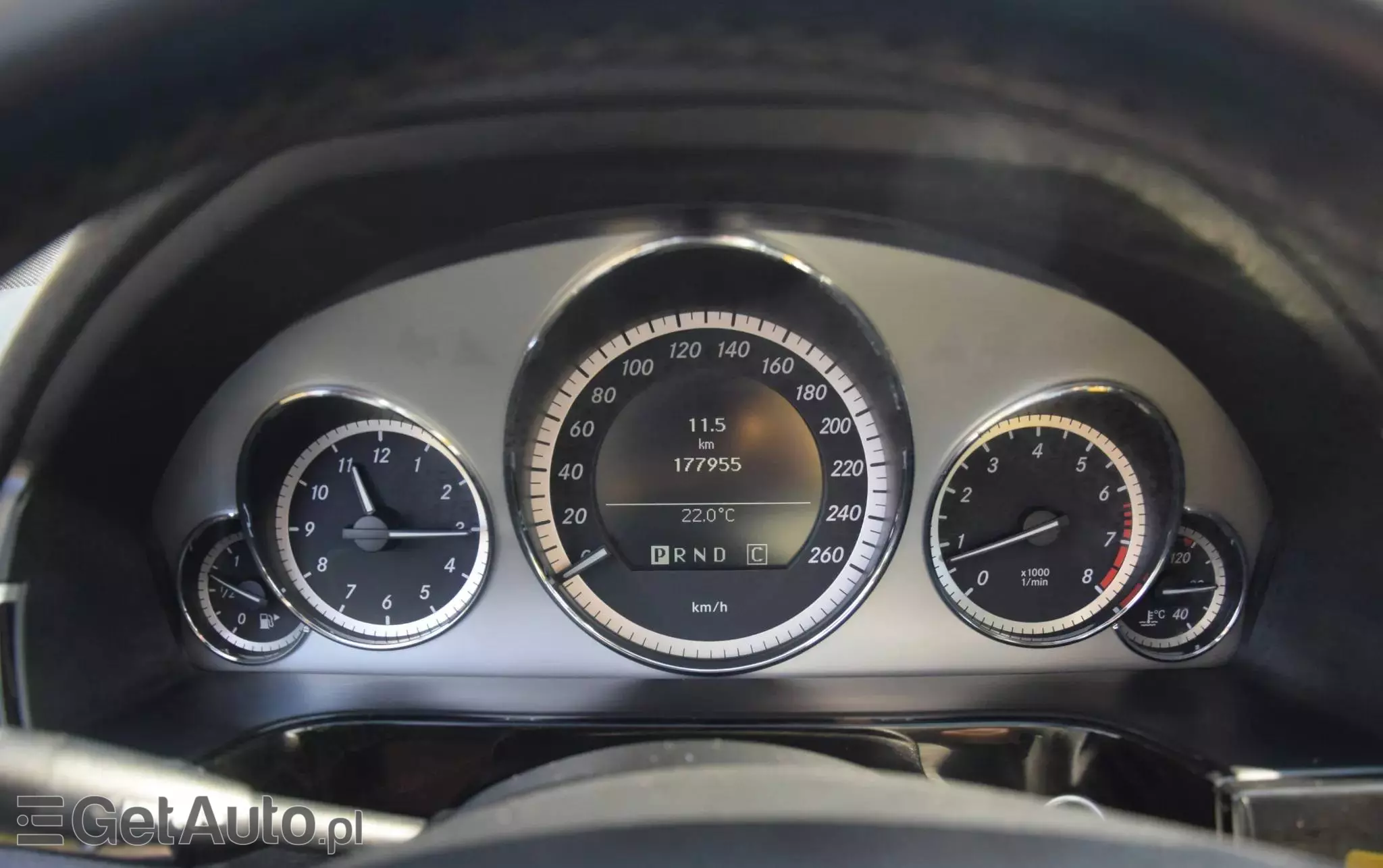 MERCEDES-BENZ Klasa E 200 T CGI BlueEFFICIENCY 7G-TRONIC Avantgarde