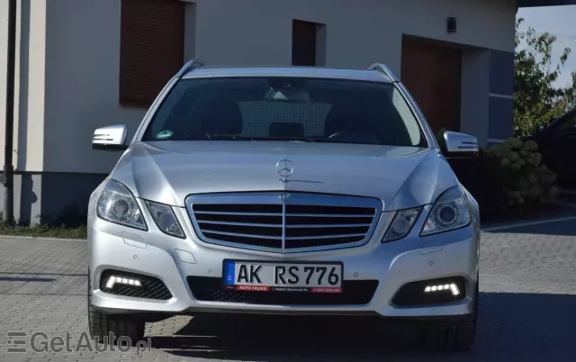 MERCEDES-BENZ Klasa E 200 T CGI BlueEFFICIENCY 7G-TRONIC Avantgarde