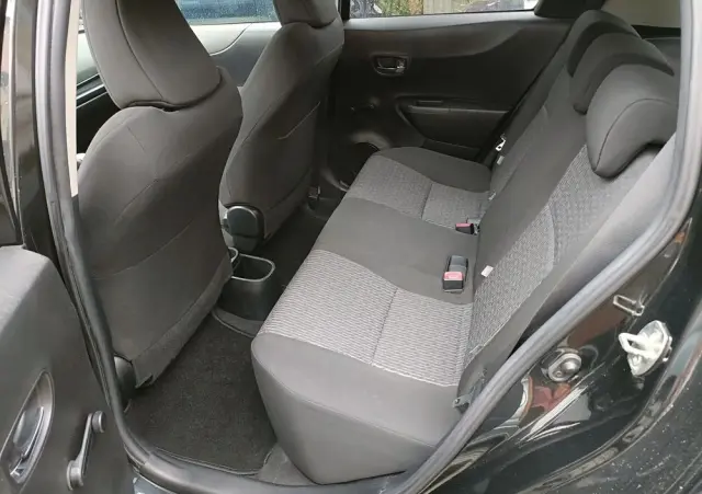 TOYOTA Yaris 1.33 VVT-i Edition