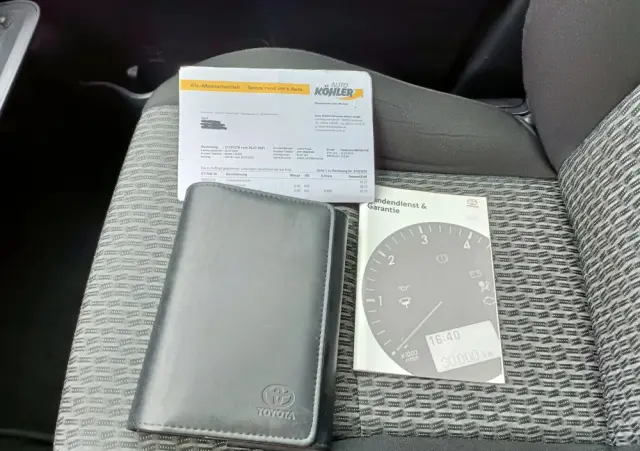 TOYOTA Yaris 1.33 VVT-i Edition