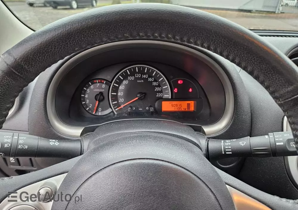 NISSAN Micra 1.2 Visia AC/CD