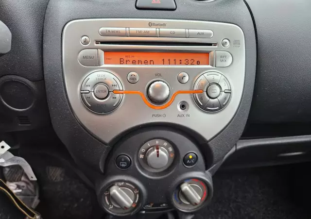NISSAN Micra 1.2 Visia AC/CD