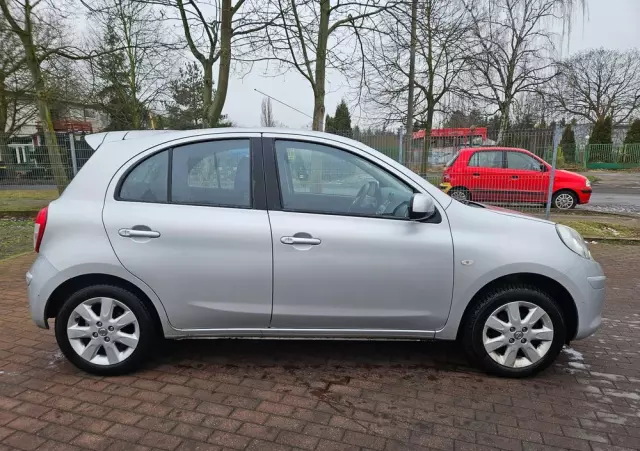 NISSAN Micra 1.2 Visia AC/CD