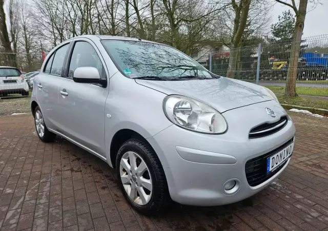 NISSAN Micra 1.2 Visia AC/CD
