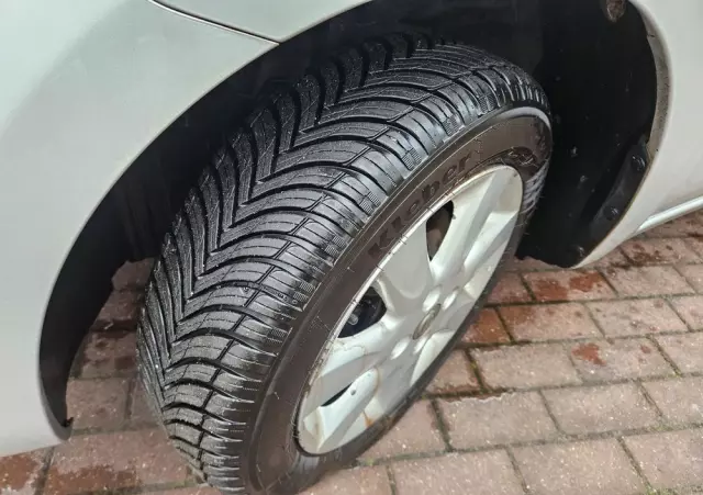 NISSAN Micra 1.2 Visia AC/CD