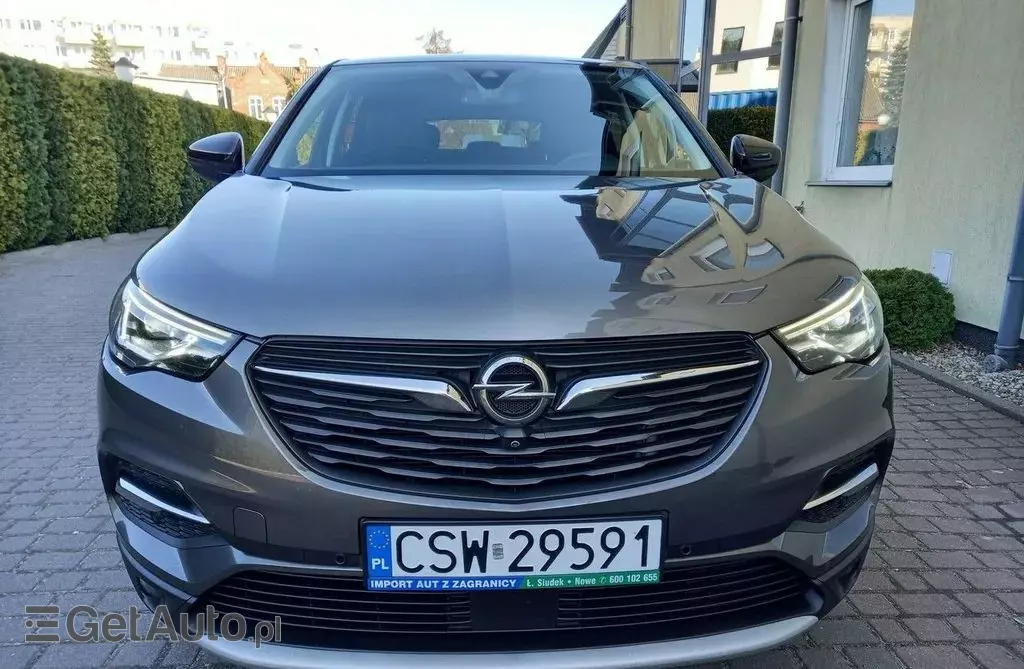 OPEL Grandland 
