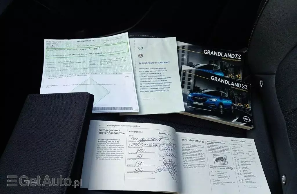OPEL Grandland 