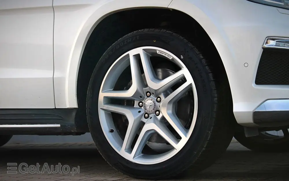MERCEDES-BENZ GL 500 4-Matic
