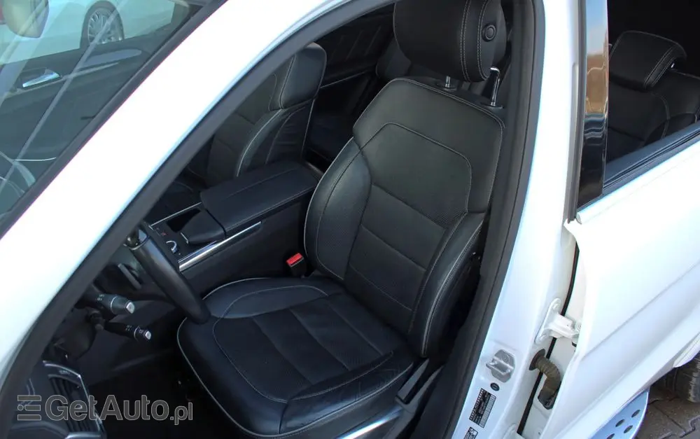 MERCEDES-BENZ GL 500 4-Matic