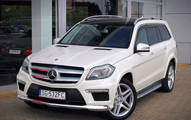 MERCEDES-BENZ GL 500 4-Matic