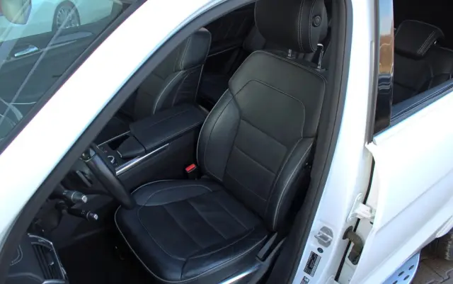 MERCEDES-BENZ GL 500 4-Matic
