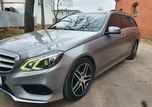 MERCEDES-BENZ Klasa E 250 CDI