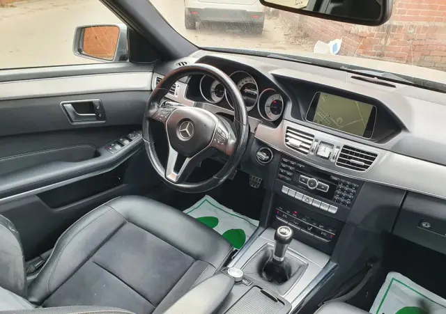 MERCEDES-BENZ Klasa E 250 CDI
