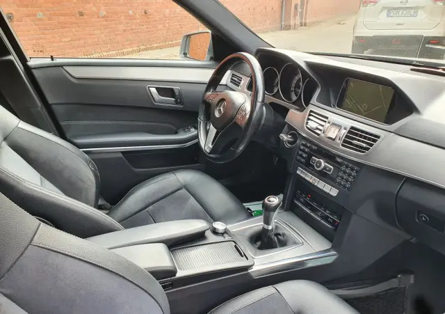 MERCEDES-BENZ Klasa E 250 CDI