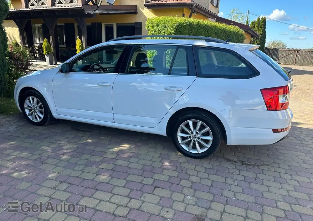 SKODA Octavia 1.6 TDI 4x4 Ambition
