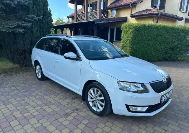 SKODA Octavia 1.6 TDI 4x4 Ambition