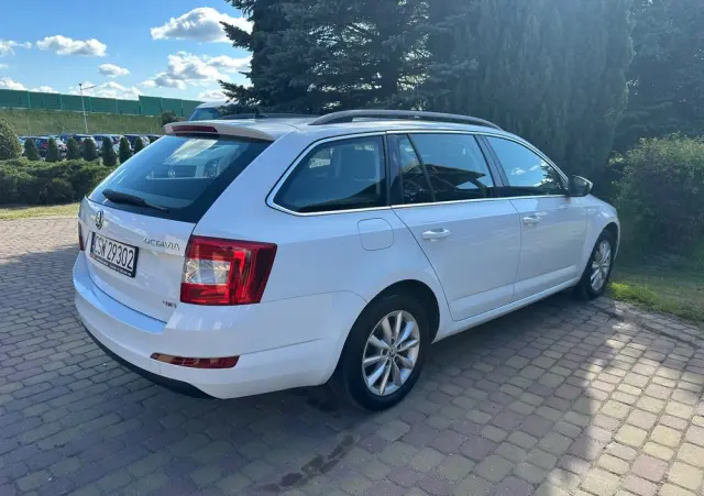 SKODA Octavia 1.6 TDI 4x4 Ambition