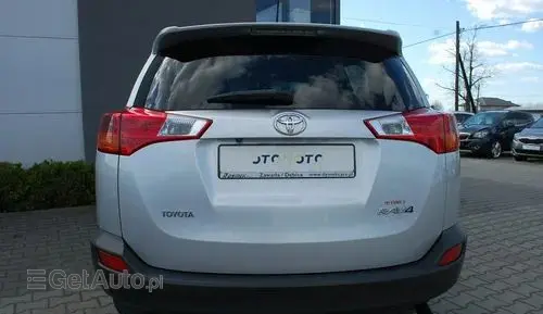 TOYOTA Rav 4 
