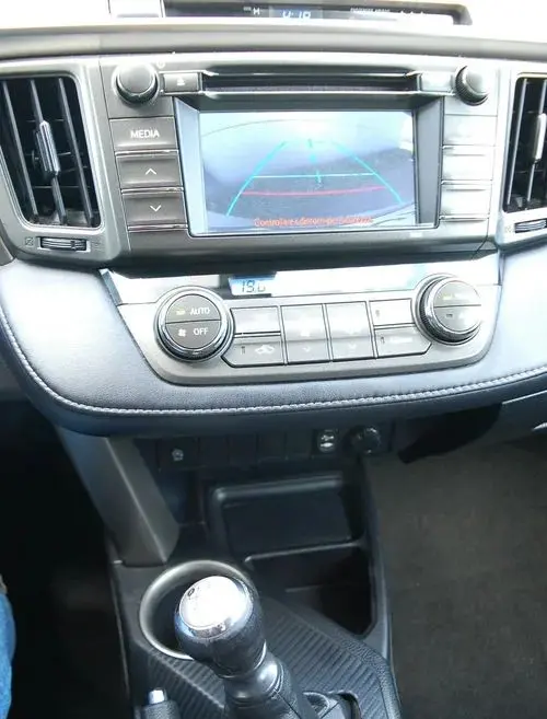 TOYOTA Rav 4 
