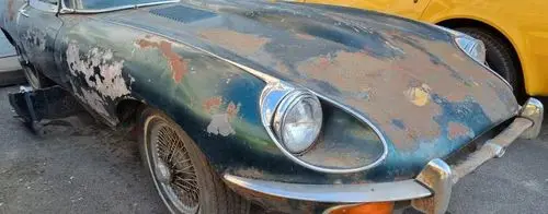 JAGUAR E-type 