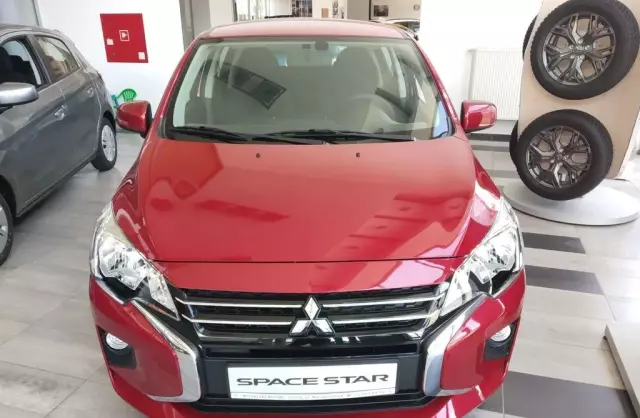 MITSUBISHI Space Star 