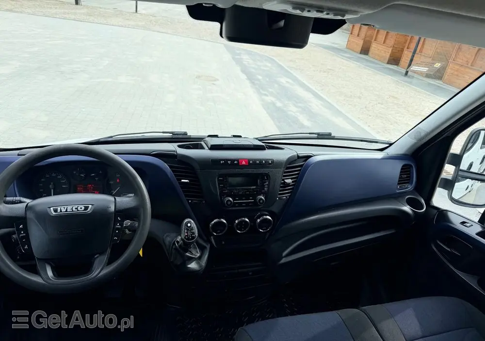 IVECO DAILY 35C14 WYWROTKA TROJSTRONNA PODWÓJNA KABINA DOKA 7 MIEJSC TEMPOMAT  KLIMATYZACJA 140KM Doka Euro 6 