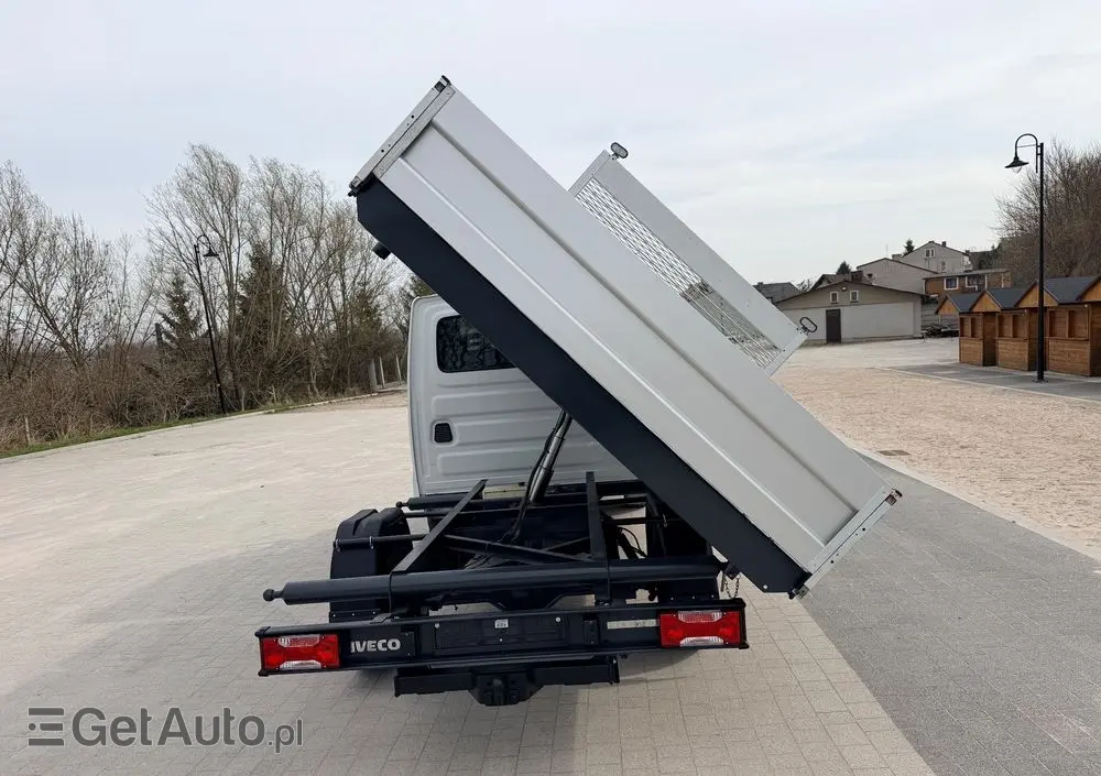 IVECO DAILY 35C14 WYWROTKA TROJSTRONNA PODWÓJNA KABINA DOKA 7 MIEJSC TEMPOMAT  KLIMATYZACJA 140KM Doka Euro 6 