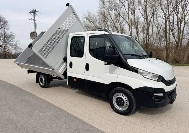 IVECO DAILY 35C14 WYWROTKA TROJSTRONNA PODWÓJNA KABINA DOKA 7 MIEJSC TEMPOMAT  KLIMATYZACJA 140KM Doka Euro 6 