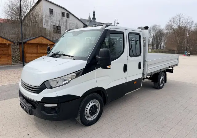 IVECO DAILY 35C14 WYWROTKA TROJSTRONNA PODWÓJNA KABINA DOKA 7 MIEJSC TEMPOMAT  KLIMATYZACJA 140KM Doka Euro 6 