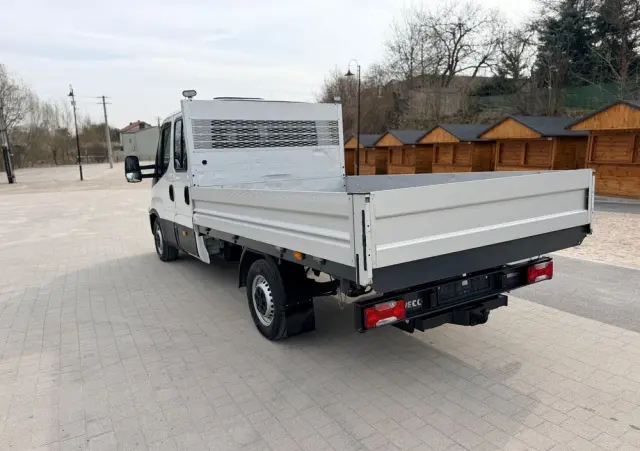 IVECO DAILY 35C14 WYWROTKA TROJSTRONNA PODWÓJNA KABINA DOKA 7 MIEJSC TEMPOMAT  KLIMATYZACJA 140KM Doka Euro 6 